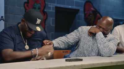(laughter) - Hip Hop Uncovered