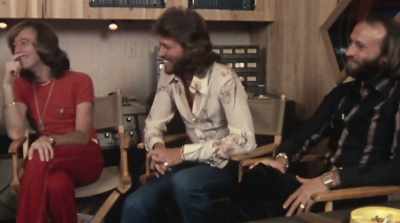 [laughter] - The Bee Gees: How Can You Mend a Broken Heart