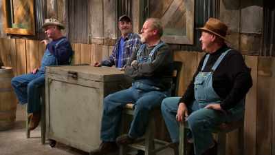 [laughter] - Moonshiners: Master Distiller