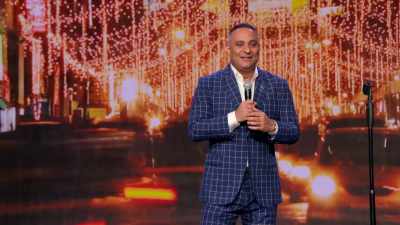 [LAUGHTER] - Russell Peters: Deported