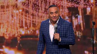 [LAUGHTER] - Russell Peters: Deported