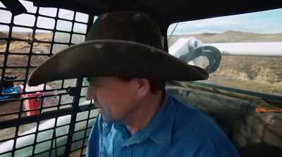 [ LAUGHTER ] - Dino Hunters