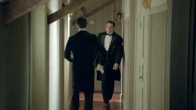 [LAUGHTER] - Grand Hotel