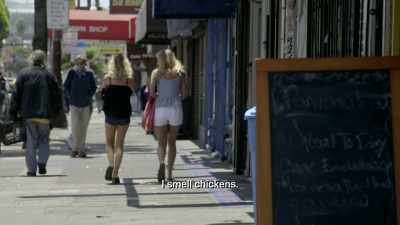 [ LAUGHTER ] - Welcome to Plathville
