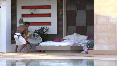 (LAUGHTER) - Love Island