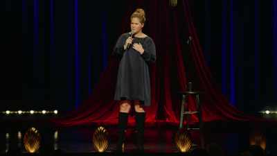 [laughter] - Amy Schumer: Growing