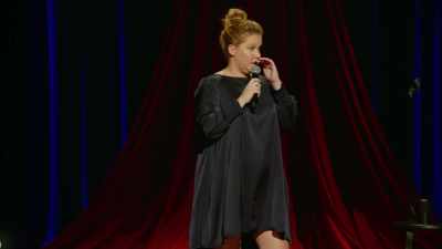 [laughter] - Amy Schumer: Growing