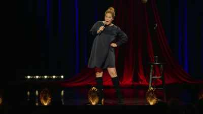 [laughter] - Amy Schumer: Growing