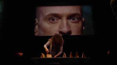 [laughter] - Derren Brown: Miracle