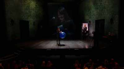 [laughter] - Derren Brown: Miracle