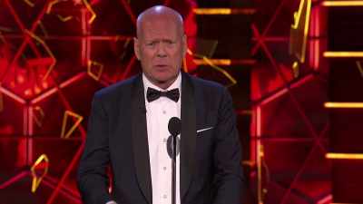 [ Laughter ] - Comedy Central Roast of Bruce Willis