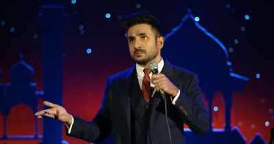 [laughter] - Vir Das: Abroad Understanding