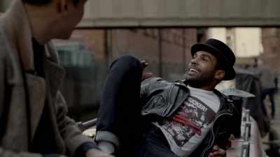 (laughter) - Snatch