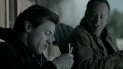 [laughter] - Eyewitness