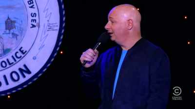[laughter] - Jeff Ross Roasts Cops