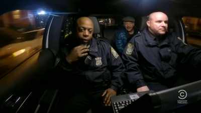 [laughter] - Jeff Ross Roasts Cops