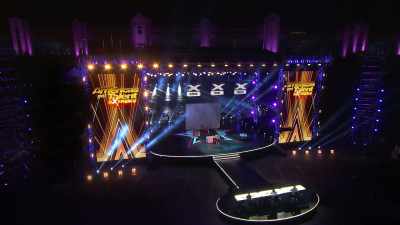 [laughter] - America's Got Talent: Extreme