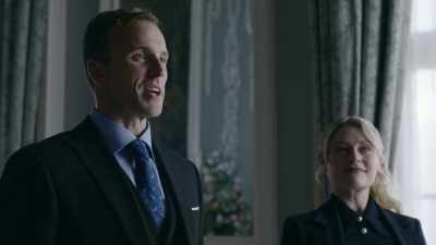 (laughter) - The Reluctant Royal