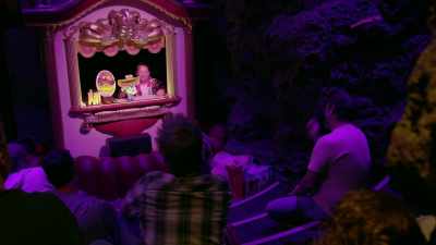 [laughter] - ¡Casa Bonita Mi Amor!