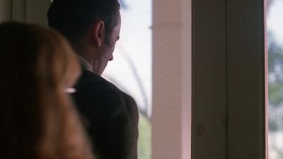 Laura? Could you come here? - The X-Files