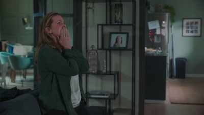 Laura... Could you
just go, please? - For Her Sins