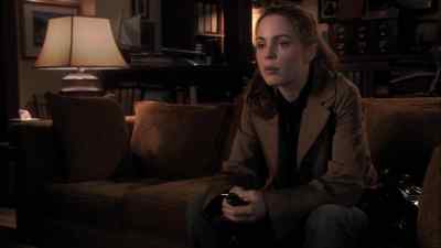 Laura, I think that, um... - In Treatment