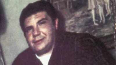 - LAURA: Ronnie DeFeo Sr., - Famously Haunted: Amityville