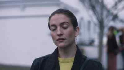 Laura? - The Vanishing Triangle