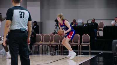 - [Laurel] Pass it.
- [unintelligible chatter] - Destination NBA: A G League Odyssey