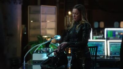 Laurel. - Arrow