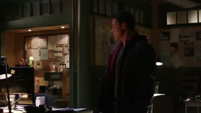 Laurel: Taylor? - Arrow