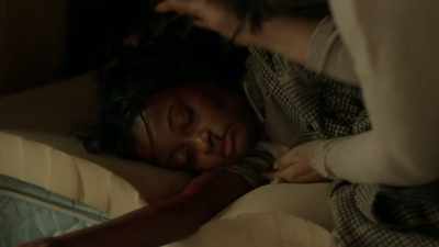 Lauren.
Lauren, baby, it's Mom. - Black Girl Missing