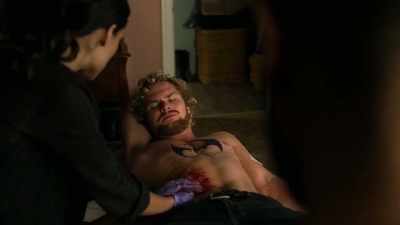 - [Lawrence clears throat]
- Can we have a moment alone? - Marvel's Iron Fist