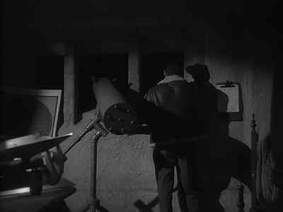 [Lawrence] The night was
haunted by terror - The Man from Planet X