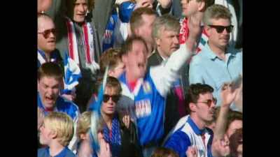[Le Saux]
It started with our fans
in the corner who heard it, - Fever Pitch: The Rise of the Premier League