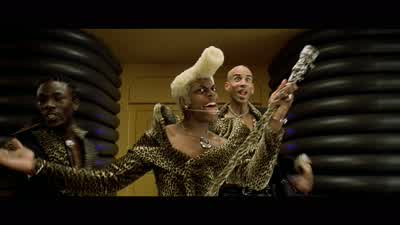 Le voilà! - The Fifth Element