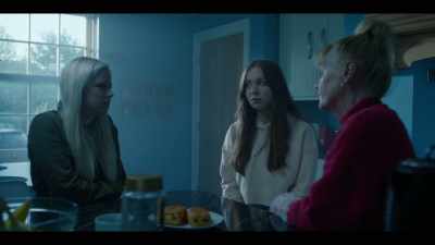 - Lea, I- - Granny Krampus