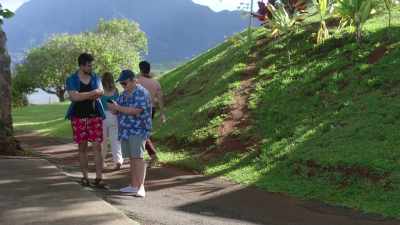 [Leah laughs] - Romance in Hawaii