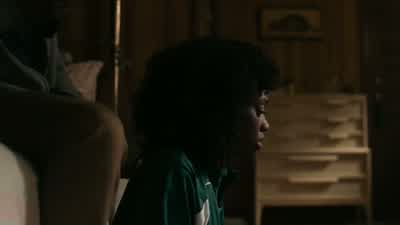 Lean back for me. - The Chi