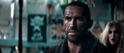 Leave him a grand and a half.
Gonna move the rest. - Avengement