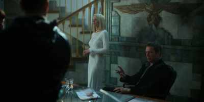 Leave her alone. Let her go. - Altered Carbon
