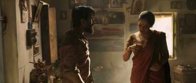 Leave my hand dude, my husband is in Dubai...
Hey..not that. - Rangasthalam