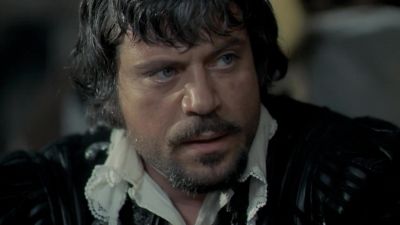 Leave now - The Four Musketeers: Milady's Revenge