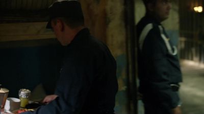 Leave it there. - Narcos