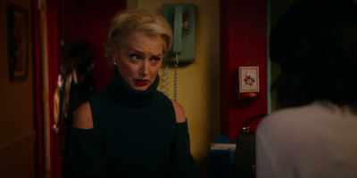 Leave your
personal indiscretion - Katy Keene