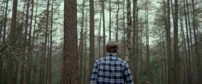 [Leaves crunching] - Daddy's Head