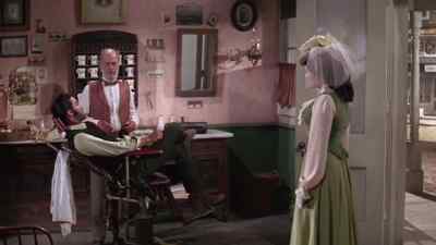 Leaving your prisoner unguarded? - Charro!