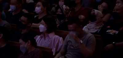 Lebih besar. Lebih besar sedikit. Ayolah." - Dr Jason Leong: Ride with Caution