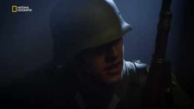Lee debriefs
with Major Josef Gangl - Hitler's Last Stand