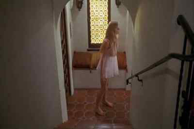 - Lee, Diane?
 (suspenseful music) - The Velvet Vampire